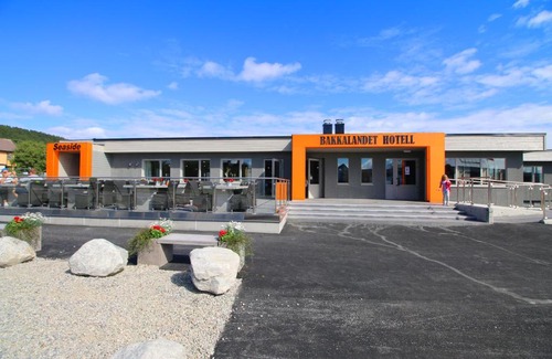 Kolvereid Hotel | Bakkalandet Hotel