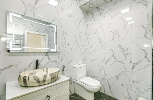 Baku Apartment | Baku Breeze Retreat