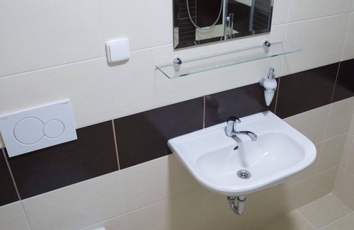 Radesin Hotel | Balónový hotel a pivovar