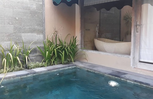 Jimbaran Villa | BalanganHouse2 Bedrooms Balangan beach