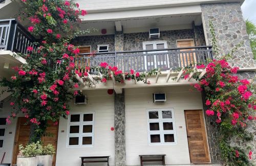 Legazpi Bed & Breakfast | Balay na Bato
