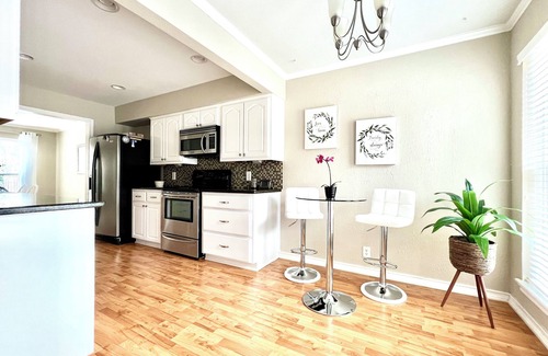Spicewood At Bullcreek Condo | Balcones Country Club IB School Monthly Rental