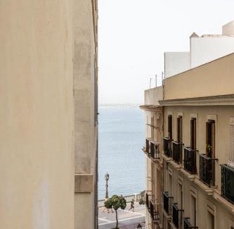 Old Town Apartment | Balcones del Atlantico - FREE PARKING by Cadiz Time