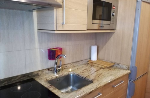 Pamplona City Centre Apartment | Balcony of the Estafeta
