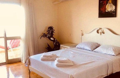 Zamalek Apartment | Balcony Penthouse - Spacious, Best Location