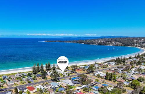 Vincentia House | Bali Beach House by Experience Jervis Bay