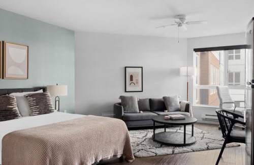 West Woodland Apartment | Ballard studio w bbq wd nr shops SEA-647