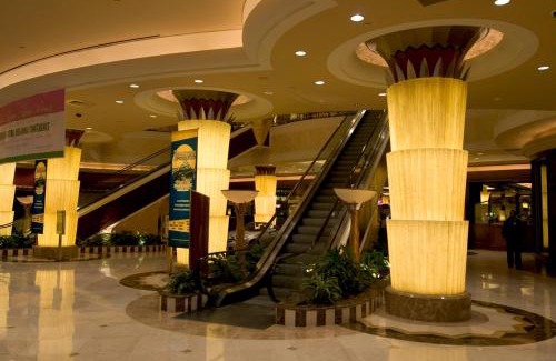 Shreveport Resort | Bally's Shreveport Casino & Hotel