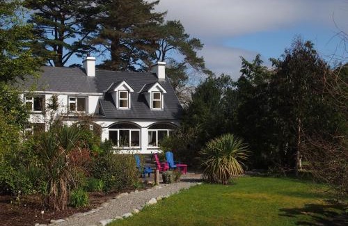 Durrus Bed & Breakfast | Ballycommane House & Garden