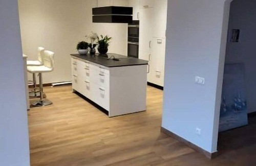 Dusternbrook Apartment | Baltic Sea at its finest/luxury apartment in Maritim with super kitchen/10 m sunny balcony TG