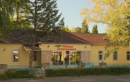 Harkany House | Balzsam apartmanház