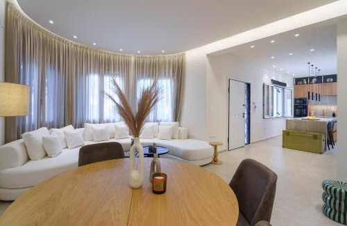 Kallithea Villa | BAMBOO Athens Villa