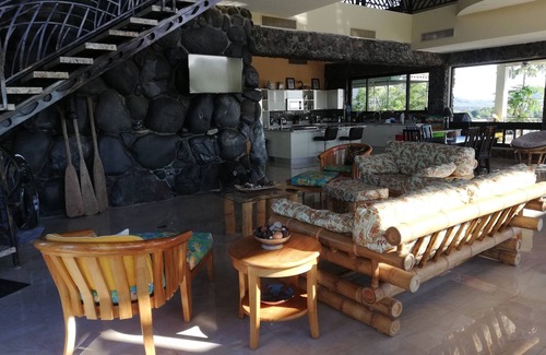 Cocle Villa | Bamboo Villa- Luxury Ocean and Mountain View Villa with Infinity Pool