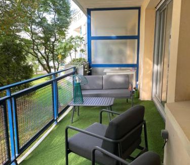 Lorient Apartment | Banane & C avec sa terrasse
