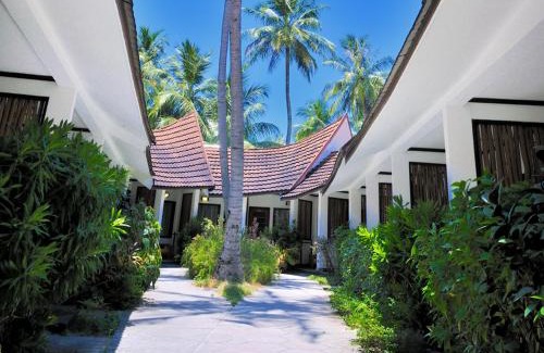 Bandos Island Resort | Bandos Maldives - One Way Transfer FREE for stays from 1st May till 30th Sept 2025 for Bookings from 16 Apr 2025