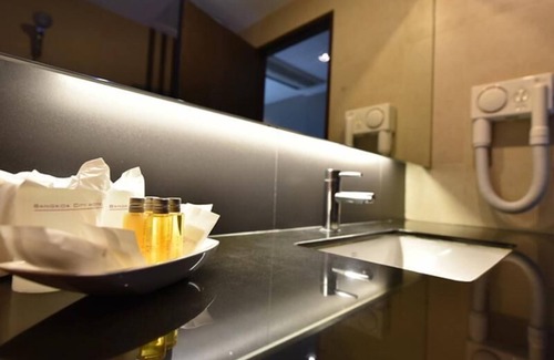 Thanon Phetchaburi Hotel | Bangkok City Hotel