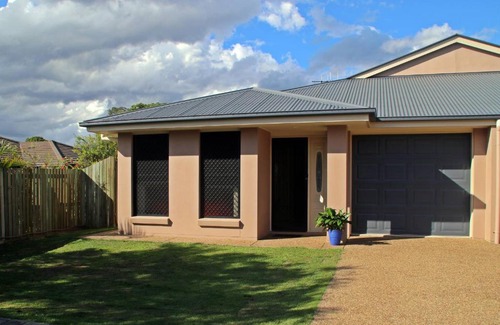 Tinana Apartment | Banksia and Acacia Apartments