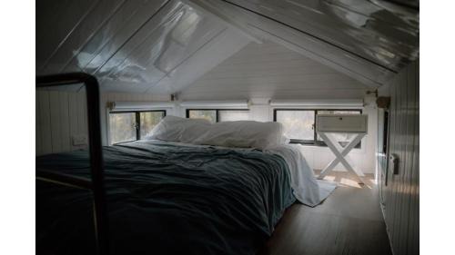 North Bruny House | Banyula Cove by Tiny Away