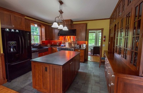 Bar Harbor House | Bar Harbor Beautiful Family Home: 1 minute to Bar Harbor and Acadia Nat’l Park
