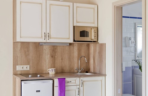 Tihany Hotel | Barackvirág Apartmanház