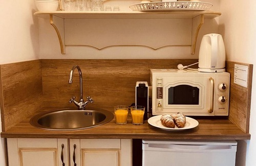Tihany Hotel | Barackvirág Apartmanház