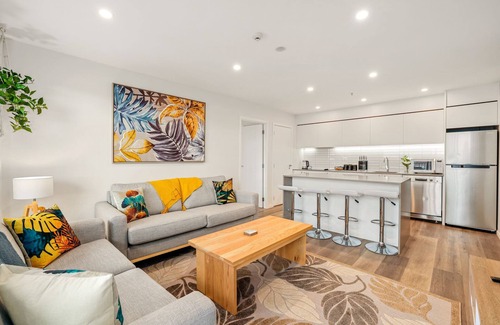 Christchurch City Centre Cottage | Barbadoes Beauty - Christchurch Holiday Apartment
