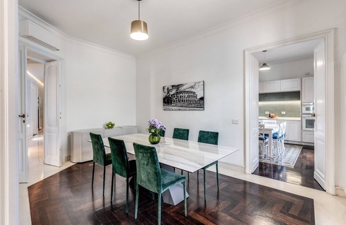 Rione XVI Ludovisi Apartment | Barberini Luxury Apartment