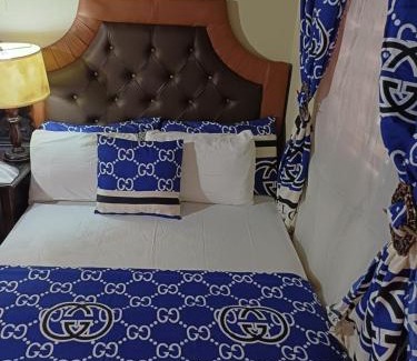 Jack's Hill Bed & Breakfast | Barbican cozy Flat at dillsbury