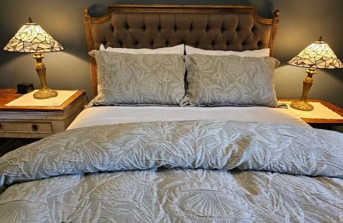Gunning Apartment | Barbour House