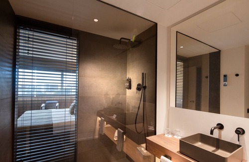 El Prat de Llobregat Hotel | Barcelona Airport Hotel