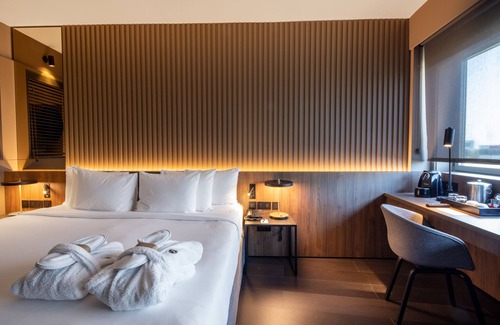 El Prat de Llobregat Hotel | Barcelona Airport Hotel