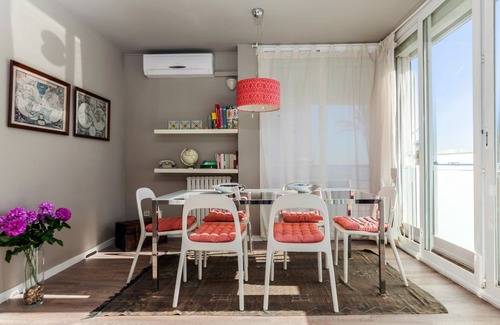 Barceloneta Apartment | Barcelona Best Sea View