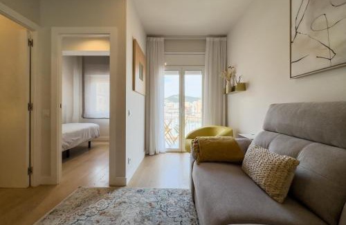 Collblanc y La Torrassa Apartment | Barcelona Amelie Apartment