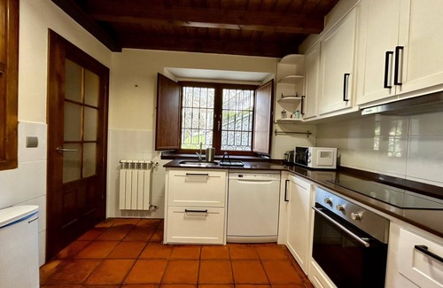 Penamellera Alta Cottage | "BARDALES HOUSE"