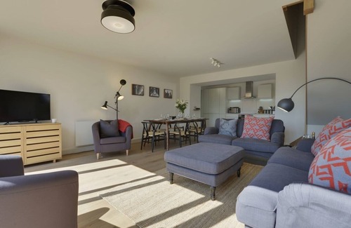 Talaton Cottage | BARLEY HOUSE, pet friendly, luxury holiday cottage in Talaton