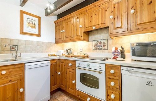 Whitchurch Canonicorum Cottage | Barley Store - Countryside Barn Conversion