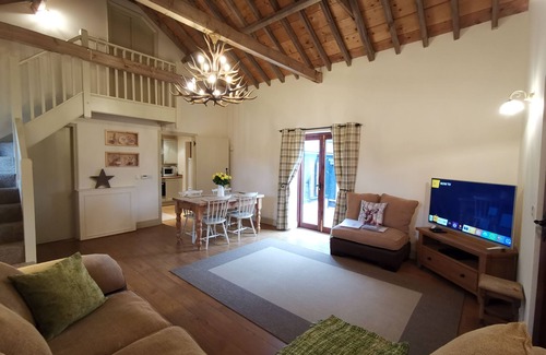 Bury St Edmunds House | Barn Annexe in stunning tranquil setting.