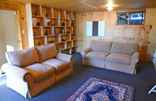 Waitati Bed & Breakfast | Barn Bed and Breakfast