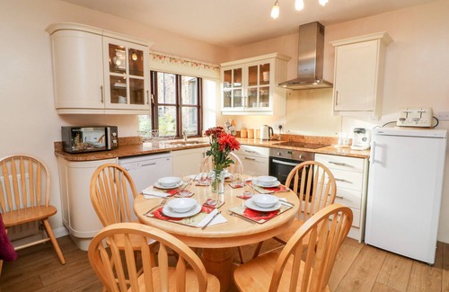 Brushford Cottage | BARN OWL, pet friendly, with a garden in Dulverton