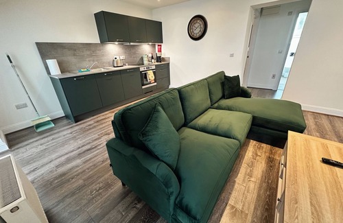 Dunfermline Apartment | Barnet House Serviced Apartments