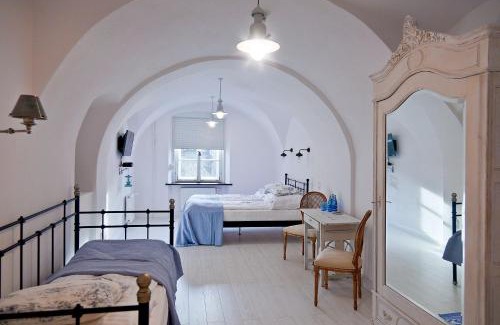 Swidnica Bed & Breakfast | Barokowy Zakątek