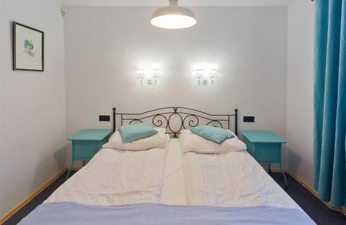 Swidnica Bed & Breakfast | Barokowy Zakątek