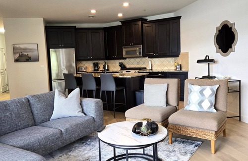 Westbank Condo | Barona Beach Resort Lakefront 3-bedroom condo