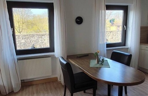 Sommerach Apartment | Barrierefreie Ferienwohnung "Dream" für zwei Personen mit moderner Küche