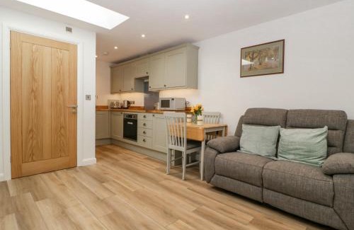 Winterborne Stickland House | Barrow Lodge