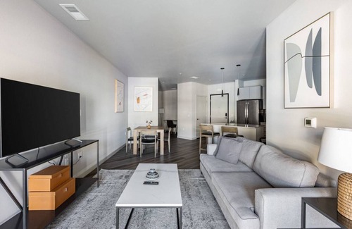 Reno/Tahoe Airport Apartment | Barsala l Cozy 1BD at Reno Experience District, fast Wi-Fi