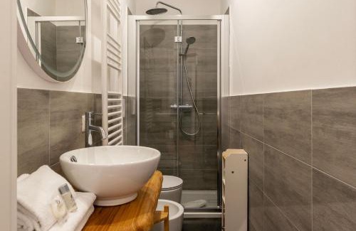 Roman Ghetto Apartment | Bartolomeo de' Vaccinari - FromHometoRome