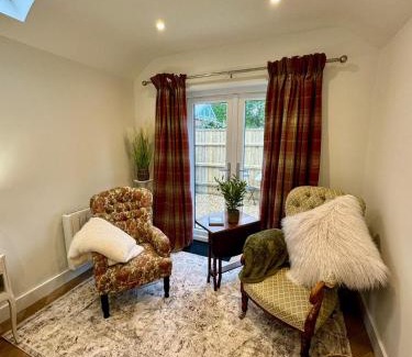 New Forest District Apartment | Barton Hollow