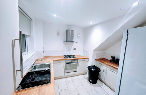 Middleton House | Bas Charming 3 Bedroom House