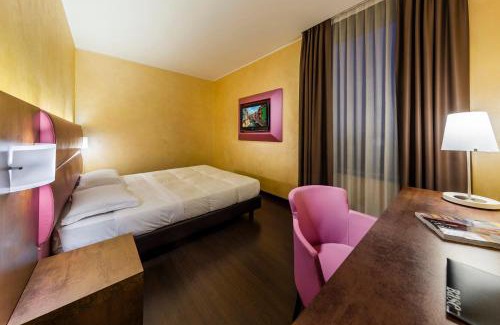 Noventa di Piave Hotel | Base Hotel